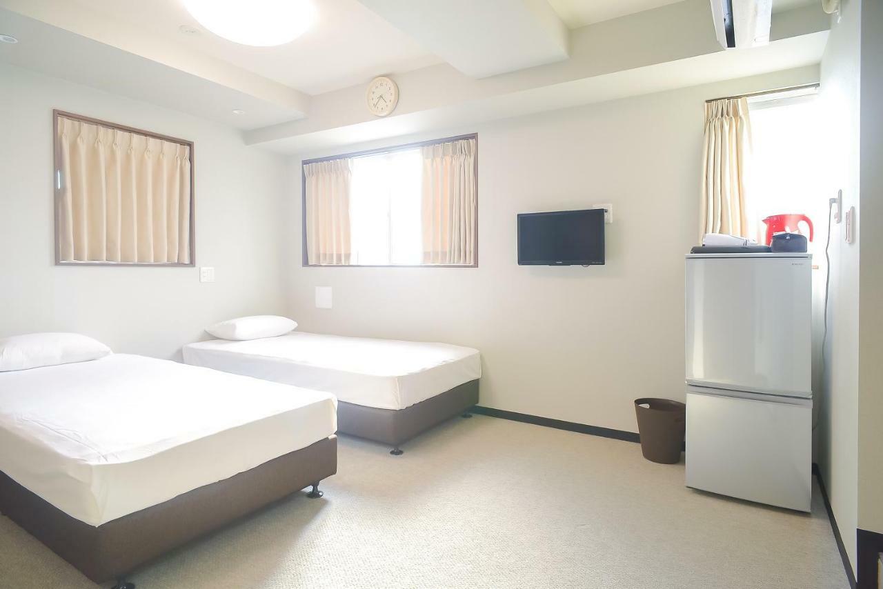 Kyu Kyu Hotel Tokyo prefektur Exteriör bild